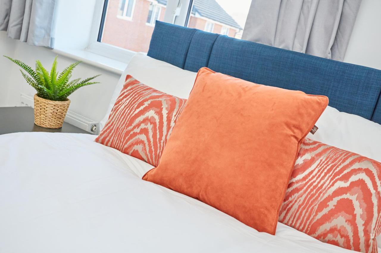 Cosy,Modern And Relaxing 3 Bedroom House With Parking Manchester Exterior foto